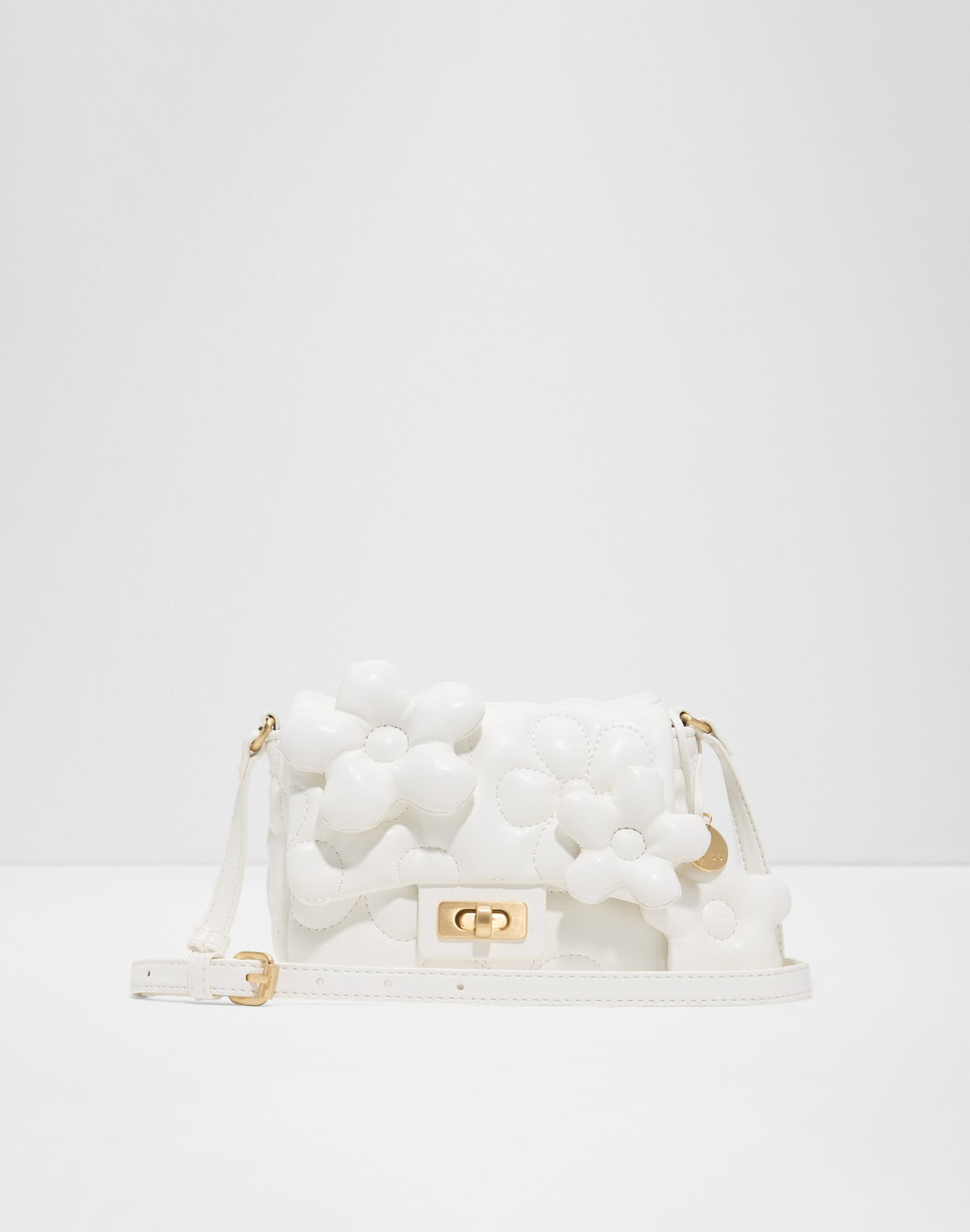 Fflowerpuffy - White - alternate image
