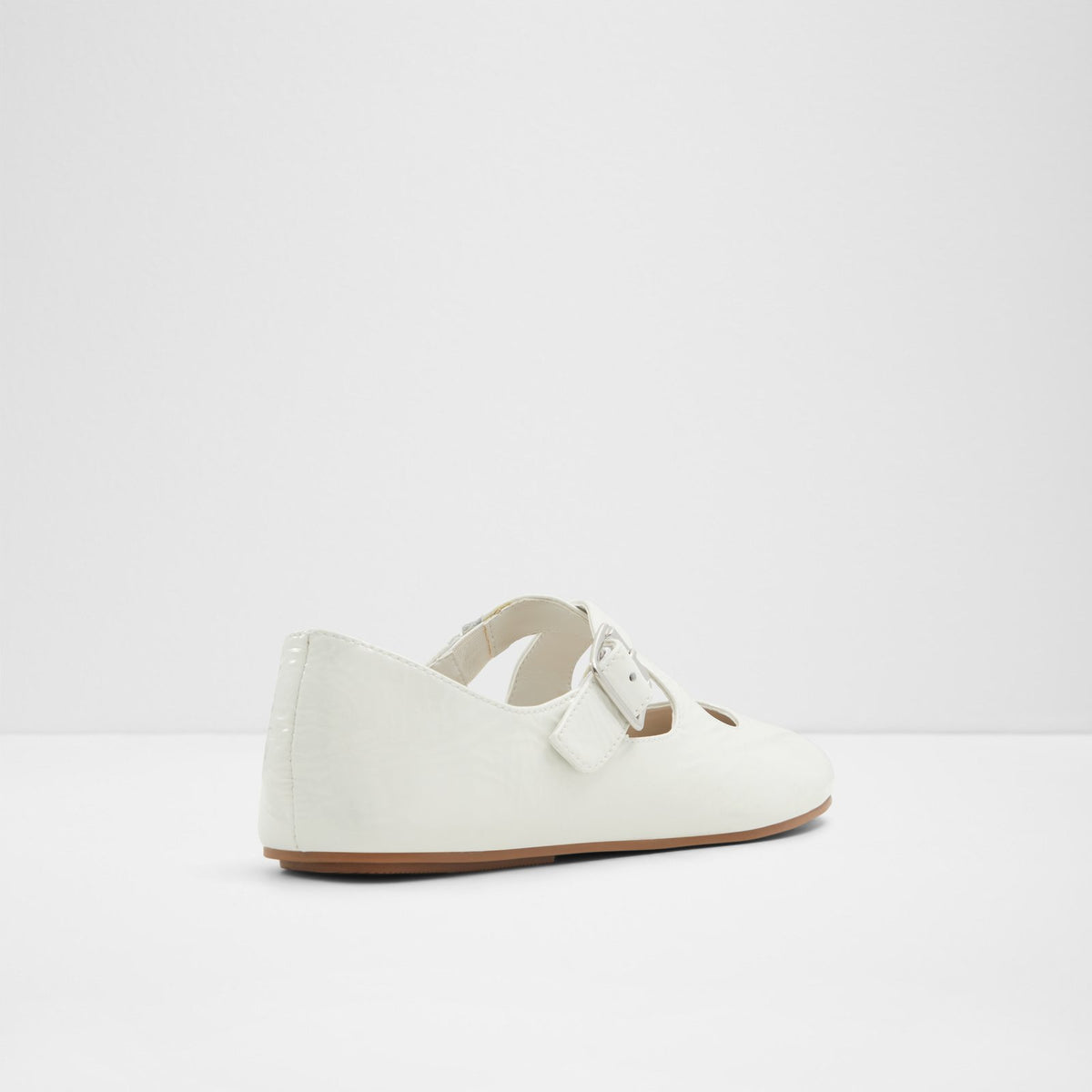 Amberia - White - image 1