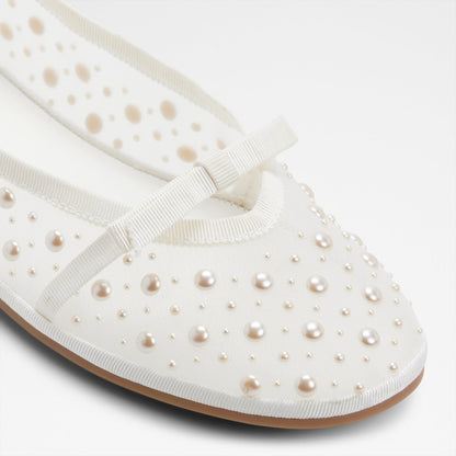 Aurabella - White - image 4