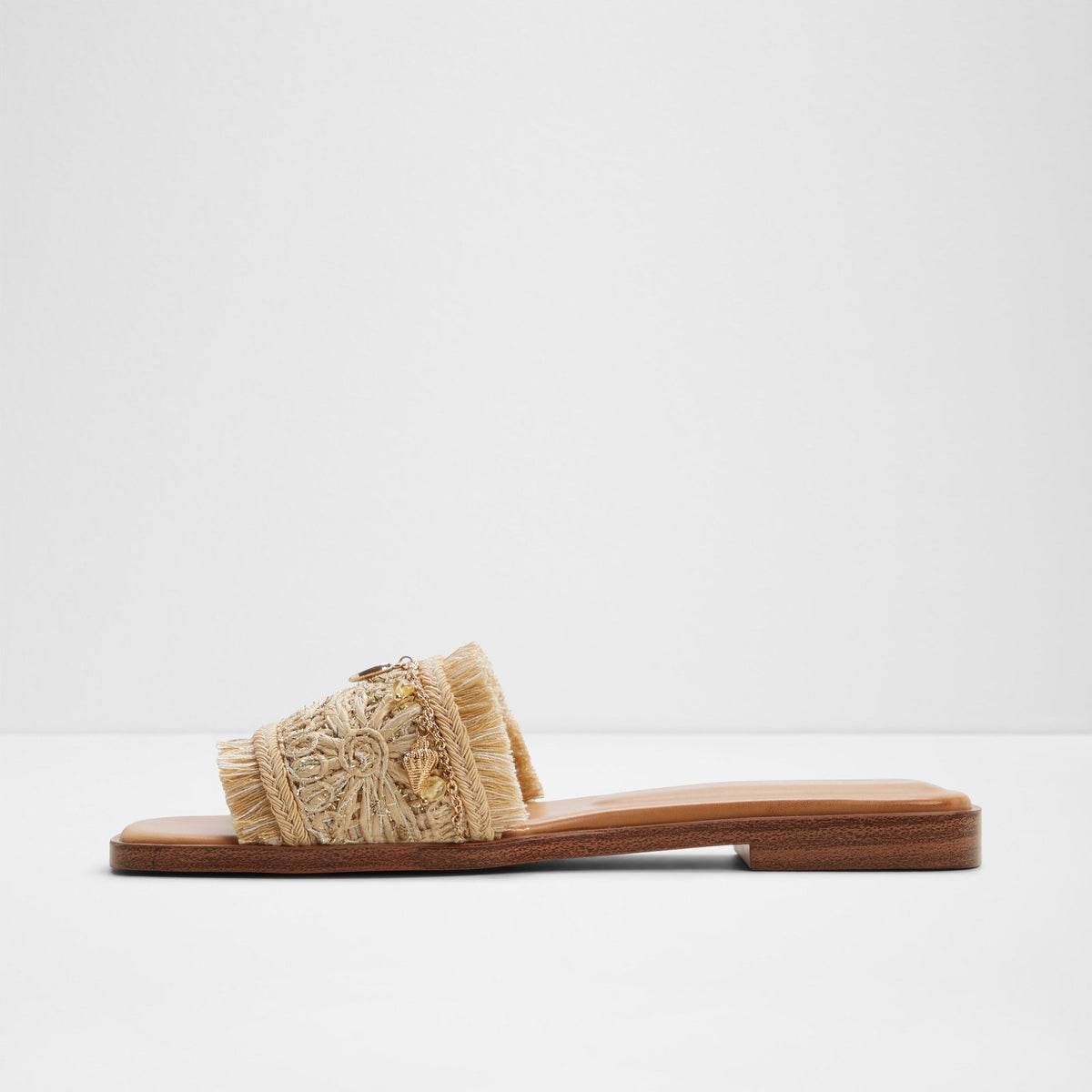 Aurana - White (101) - image 2