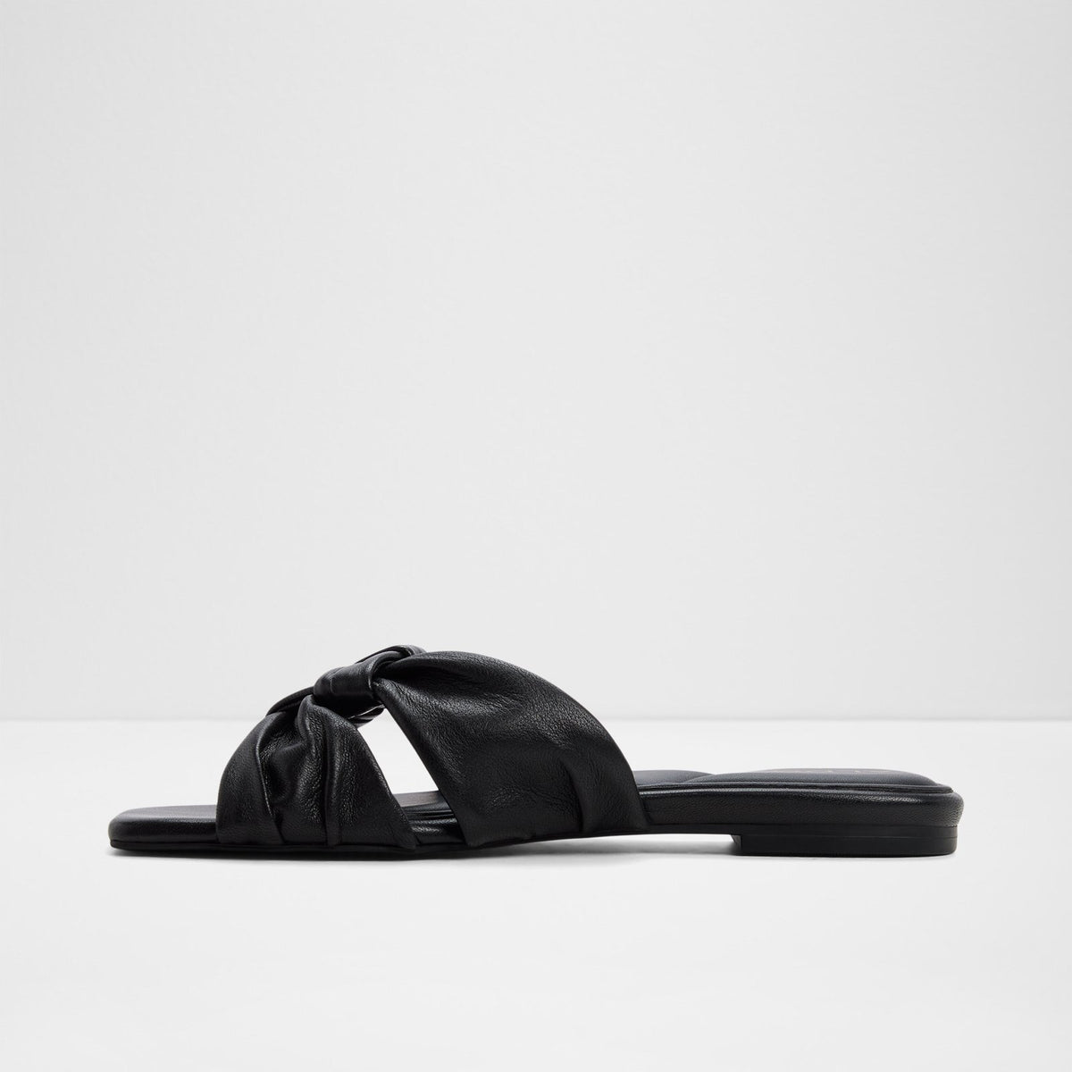 Henrielle-In - Black - image 2