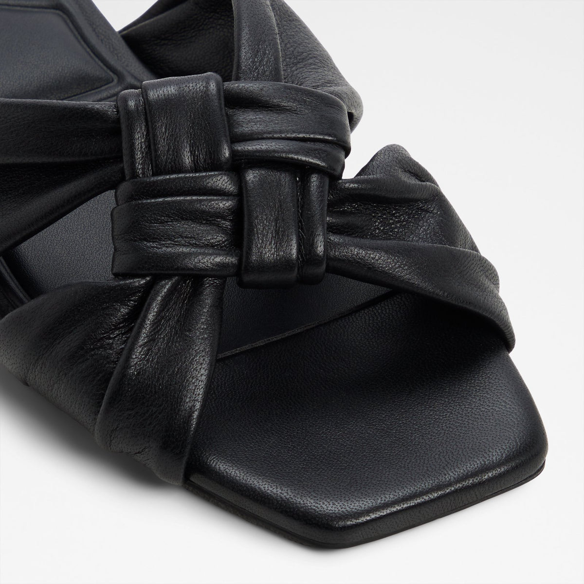 Henrielle-In - Black - image 4