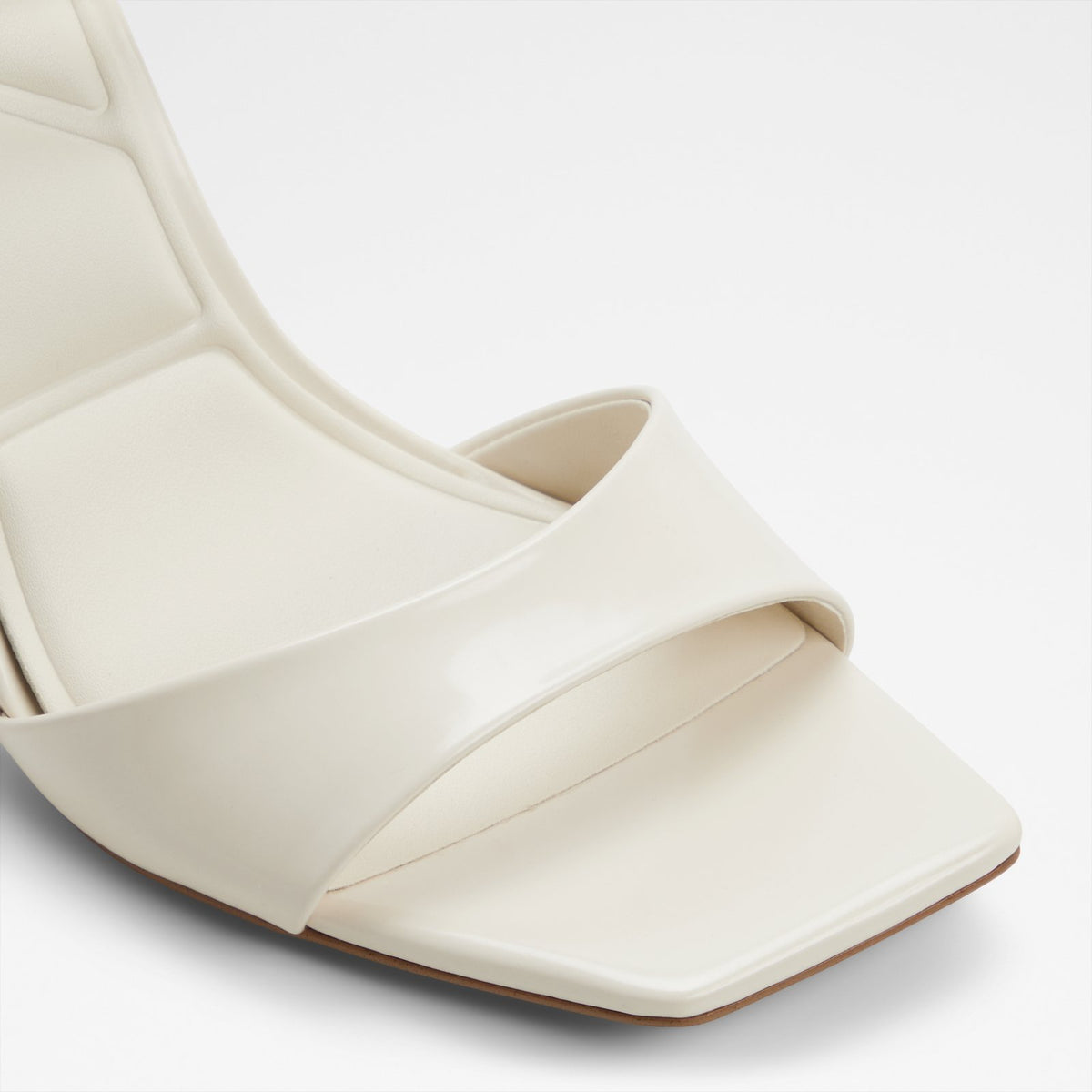 Illustrious - White - image 4