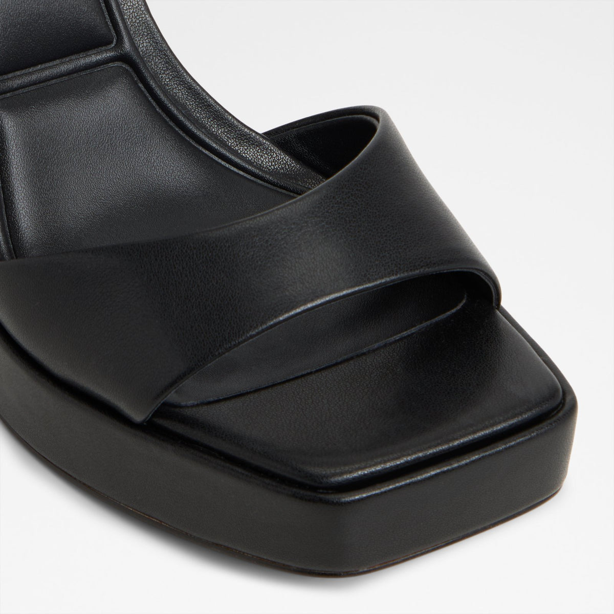 Lothon - Black - image 4