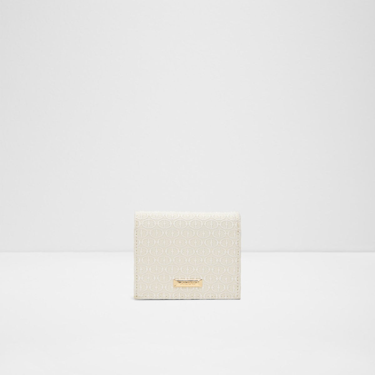 Luccia - White - image 2