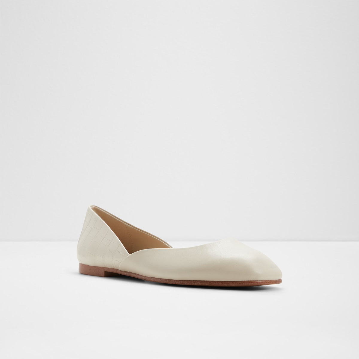 Malavoy - White - image 3
