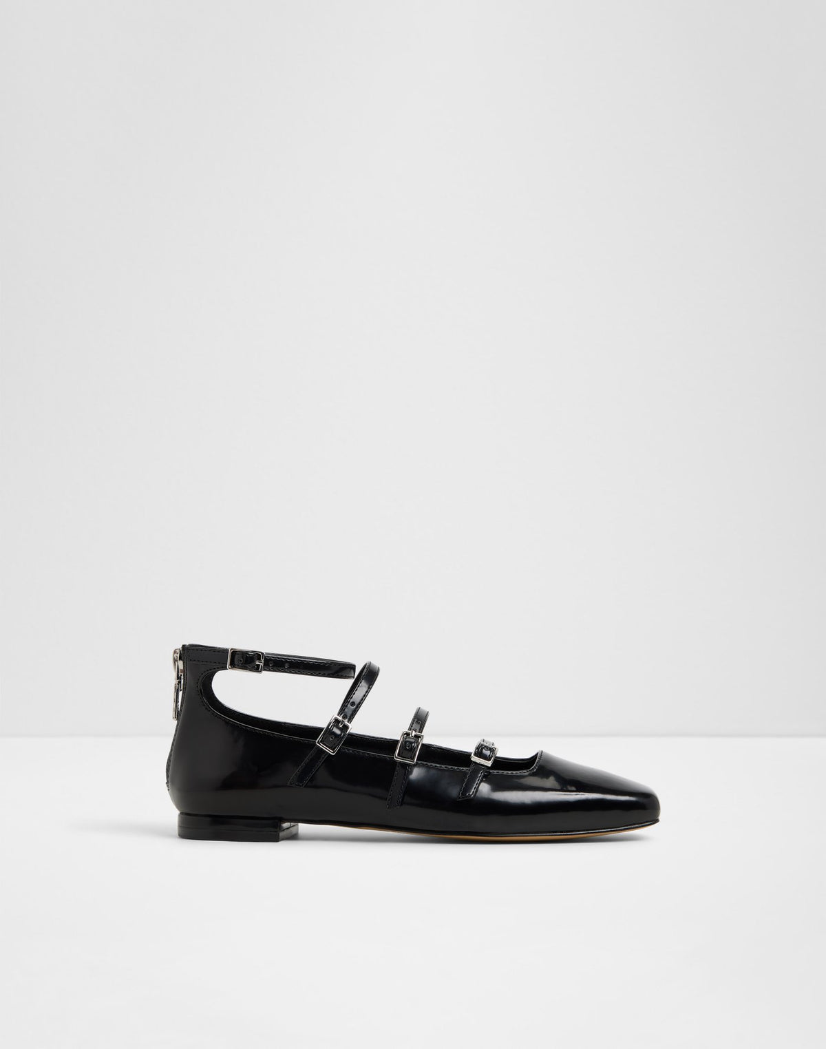 Nelta - Black - alternate image
