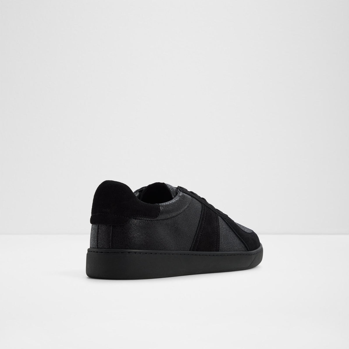 Nikolas - Black - image 1