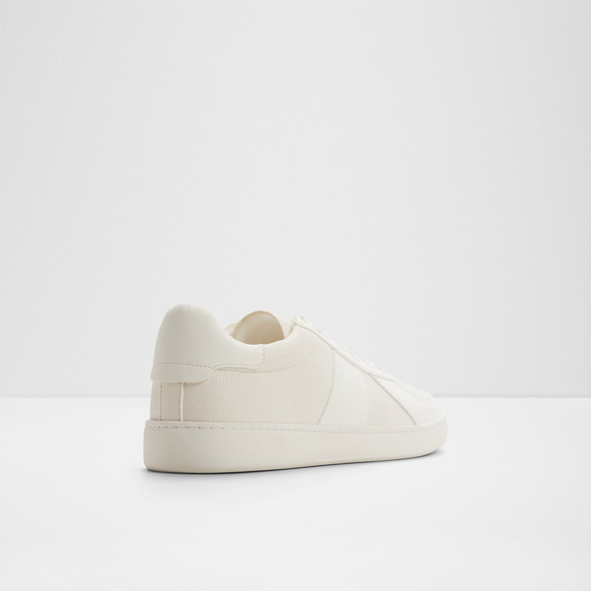 Nikolas - White - image 1