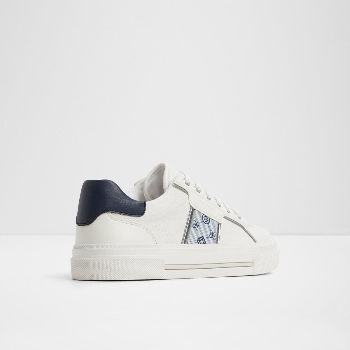 Onirasean - White - image 1